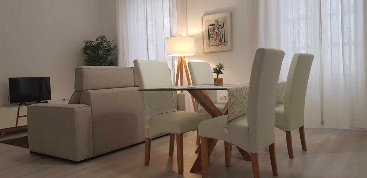 Acogedor Apartamento En El Corazon De Malaga Apartment Exterior photo